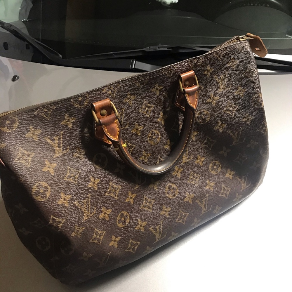 Authentic Louis Vuitton speedy 35 large
